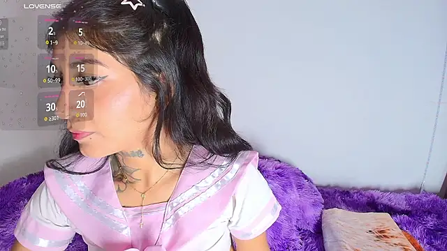 arianauwu online show from 03/17/26, 12:15