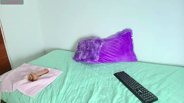 arianauwu online show from 04/05/26, 08:50