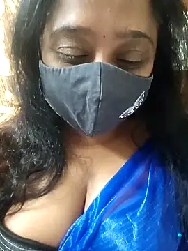 sexynayan23 online show from 02/01/25, 05:07