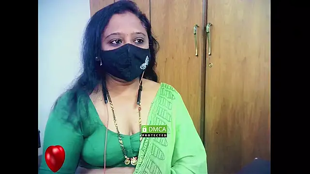 sexynayan23 online show from 03/18/26, 05:27