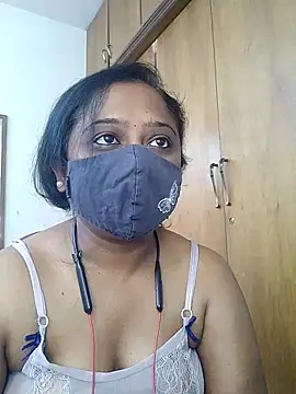 sexynayan23 online show from 04/01/26, 05:19