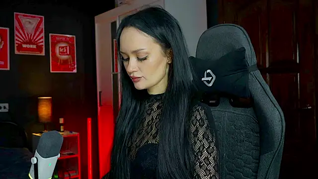 QueenAliss online show from 02/26/26, 06:12