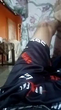 Snapshot of Emanuel45js chatting on 03/08/25, 12:52 Emanuel45js online show from 03/08/25, 12:52