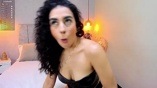 Snapshot of Maysoon_sabato chatting on 02/04/25, 12:11 Maysoon sabato online show from 02/04/25, 12:11