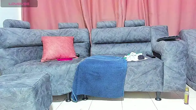 electraaxx online show from 03/04/25, 08:49