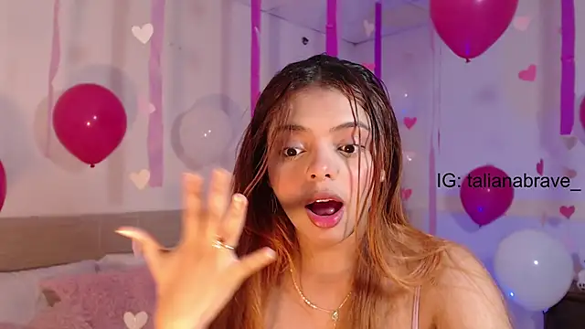 ValienteGirl  online show from 02/15/25, 01:21