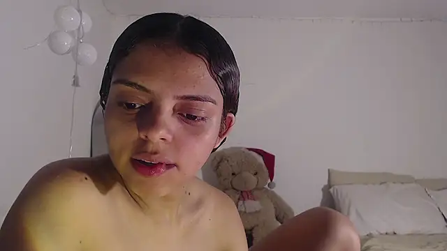 ValienteGirl  online show from 02/22/26, 04:02