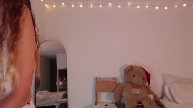 ValienteGirl  online show from 03/01/26, 02:24