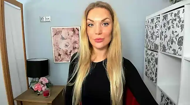 Snapshot of AulloraHoney chatting on 12/21/24, 09:23 AulloraHoney online show from 12/21/24, 09:23