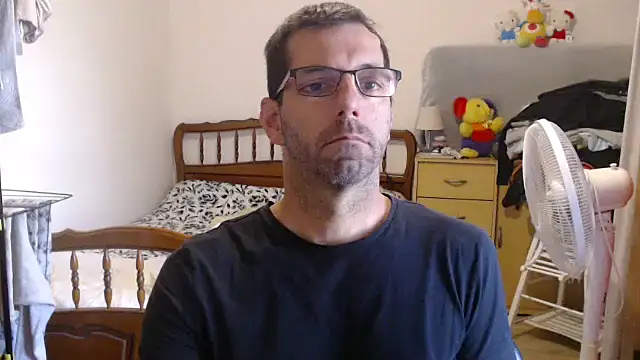 steph19x5 online show from 10/06/25, 08:01