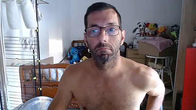 Snapshot of steph19x5 chatting on 07/13/26, 05:43 steph19x5 online show from 07/13/26, 05:43