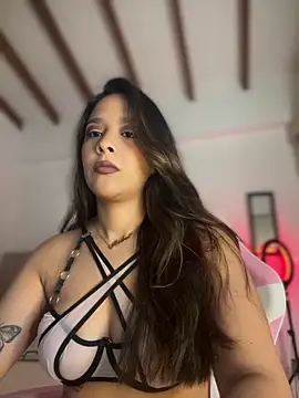 Little Amber6 online show from 05/26/26, 11:34