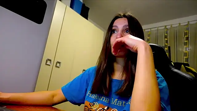 GodlyTheia online show from 03/12/26, 07:42