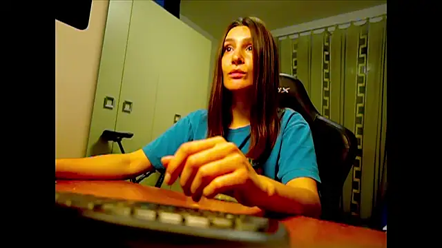 GodlyTheia online show from 04/15/26, 07:58