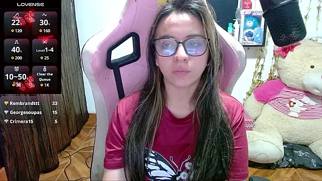 Snapshot of Maggie_Fox3 chatting on 03/13/25, 04:27 Maggie Fox3 online show from 03/13/25, 04:27