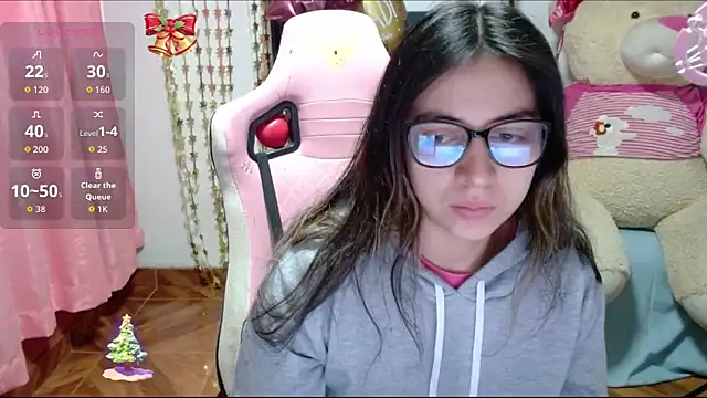 Snapshot of Maggie_Fox3 chatting on 11/21/25, 01:26 Maggie Fox3 online show from 11/21/25, 01:26