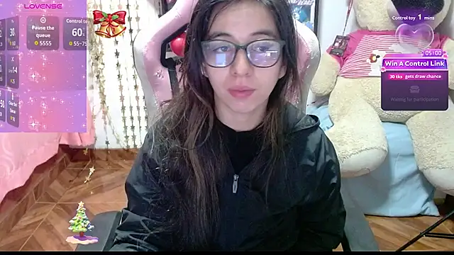 Maggie Fox3 online show from 12/20/25, 01:56