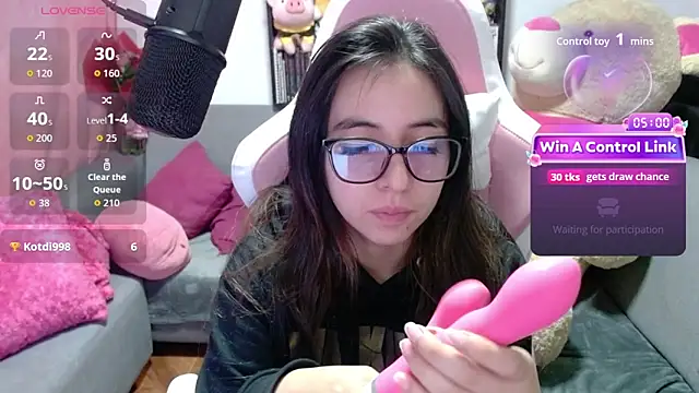 Maggie Fox3 online show from 02/22/26, 01:51