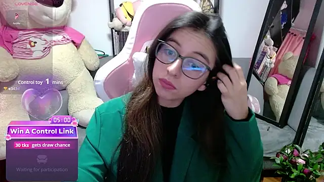 Maggie Fox3 online show from 03/05/26, 01:56