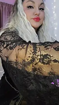 Larissa K online show from 12/15/25, 07:29