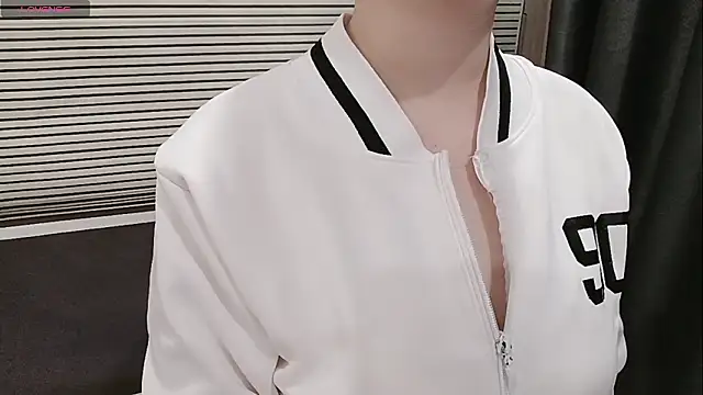 pelue online show from 02/08/26, 01:20