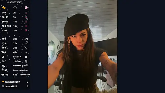 Snapshot of stormytt_ chatting on 02/19/25, 12:33 stormytt online show from 02/19/25, 12:33