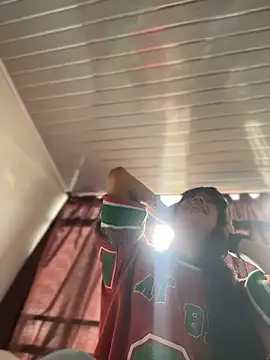 Snapshot of stormytt_ chatting on 10/14/25, 07:03 stormytt online show from 10/14/25, 07:03