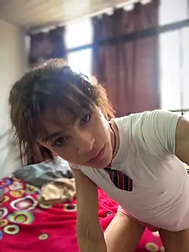 Snapshot of stormytt_ chatting on 11/18/25, 05:17 stormytt online show from 11/18/25, 05:17