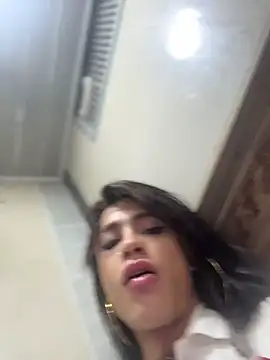 Snapshot of stormytt_ chatting on 11/28/25, 12:41 stormytt online show from 11/28/25, 12:41