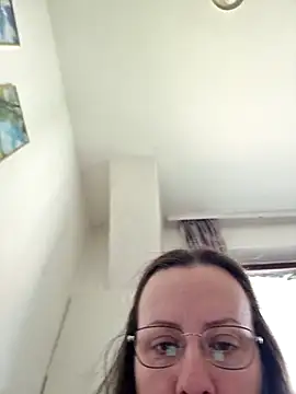 Snapshot of Goodass7 chatting on 04/13/26, 07:47 Goodass7 online show from 04/13/26, 07:47