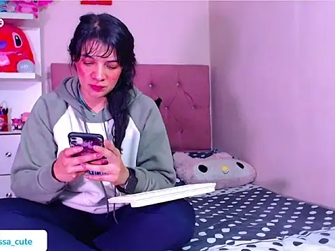 Vannessa  Shy online show from 11/25/25, 11:38