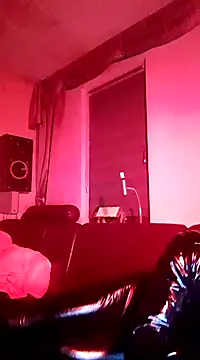 Snapshot of Crystalbitchx chatting on 01/26/25, 06:17 Crystalbitchx online show from 01/26/25, 06:17