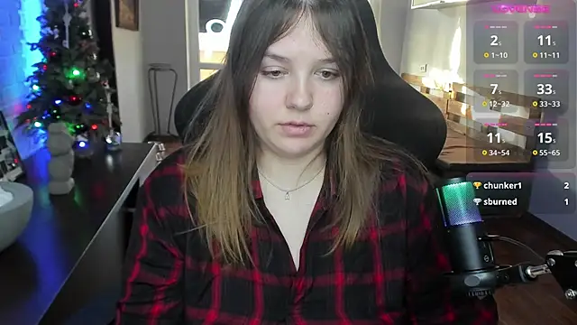 Snapshot of XNirvanaX chatting on 01/05/25, 06:46 XNirvanaX online show from 01/05/25, 06:46