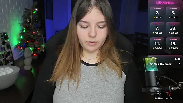 Snapshot of XNirvanaX chatting on 01/17/25, 04:39 XNirvanaX online show from 01/17/25, 04:39