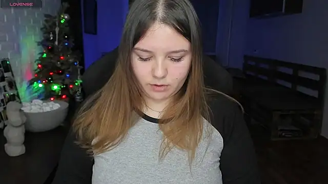 Snapshot of XNirvanaX chatting on 01/25/25, 01:10 XNirvanaX online show from 01/25/25, 01:10