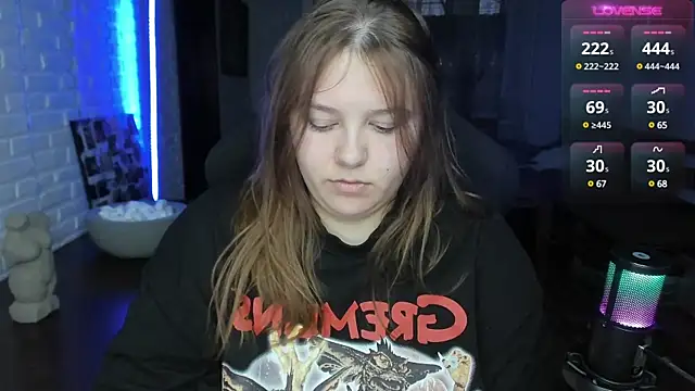 Snapshot of XNirvanaX chatting on 03/20/25, 03:23 XNirvanaX online show from 03/20/25, 03:23