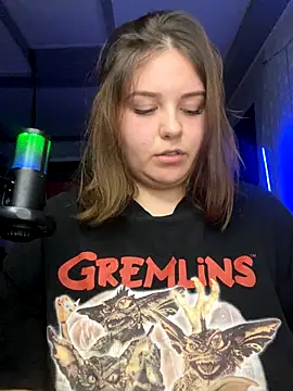 Snapshot of XNirvanaX chatting on 09/26/25, 01:20 XNirvanaX online show from 09/26/25, 01:20