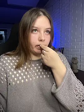 Snapshot of XNirvanaX chatting on 11/11/25, 04:34 XNirvanaX online show from 11/11/25, 04:34