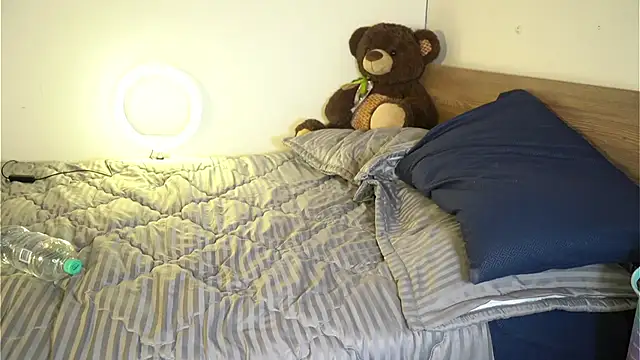 Irina Grant online show from 02/21/25, 01:55