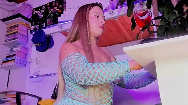  asscutebig  online show from 02/11/26, 04:39