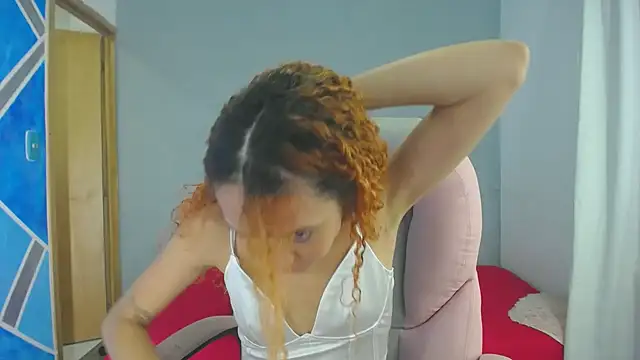 SexyLeilaa online show from 01/05/25, 02:38