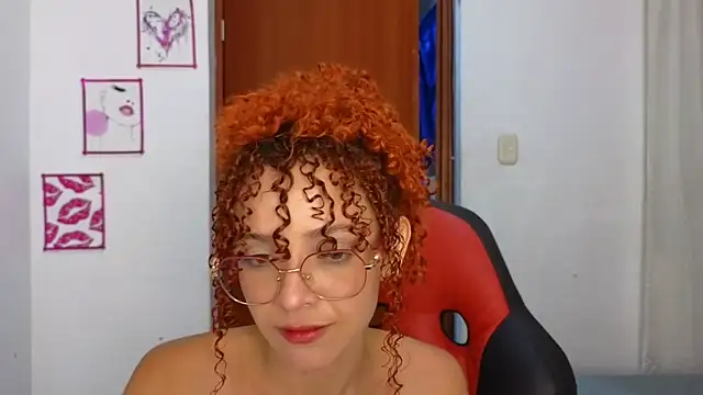 SexyLeilaa online show from 11/05/25, 01:05