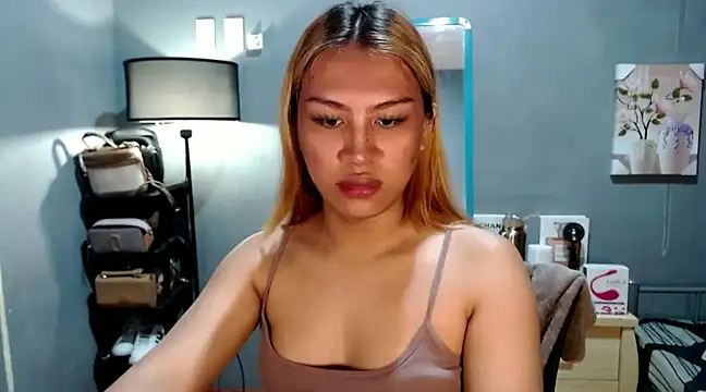 luxxy grand online show from 01/14/25, 08:20