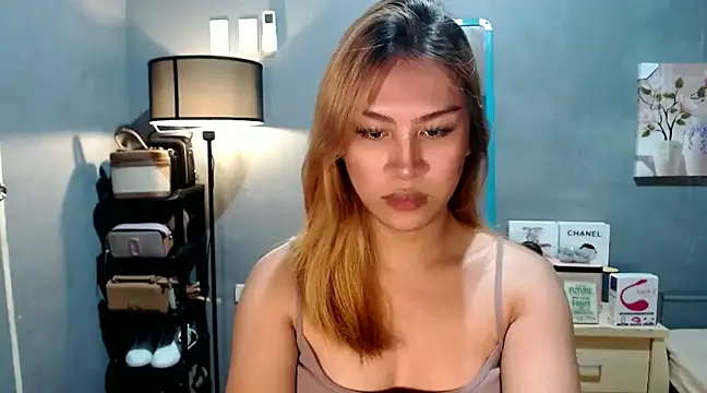 luxxy grand online show from 02/09/25, 06:37