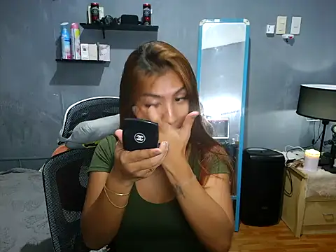 luxxy grand online show from 11/20/25, 06:07