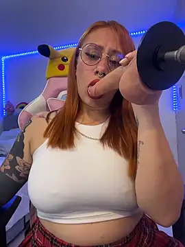 Luna Paris  online show from 02/10/26, 11:31