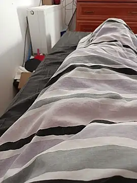 Zozo073 online show from 10/29/25, 10:17