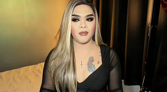 Snapshot of VictoriaEliz chatting on 03/15/25, 01:51 VictoriaEliz online show from 03/15/25, 01:51