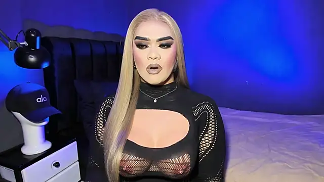 VictoriaEliz online show from 06/27/26, 04:45