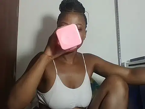 Sweetbaby004 online show from 02/09/26, 05:28